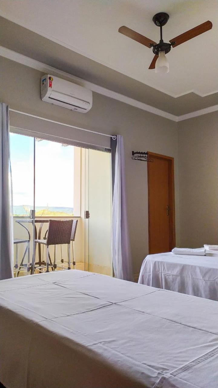 Pouso Oliveira Suites Sao Joao Batista do Gloria Exterior photo